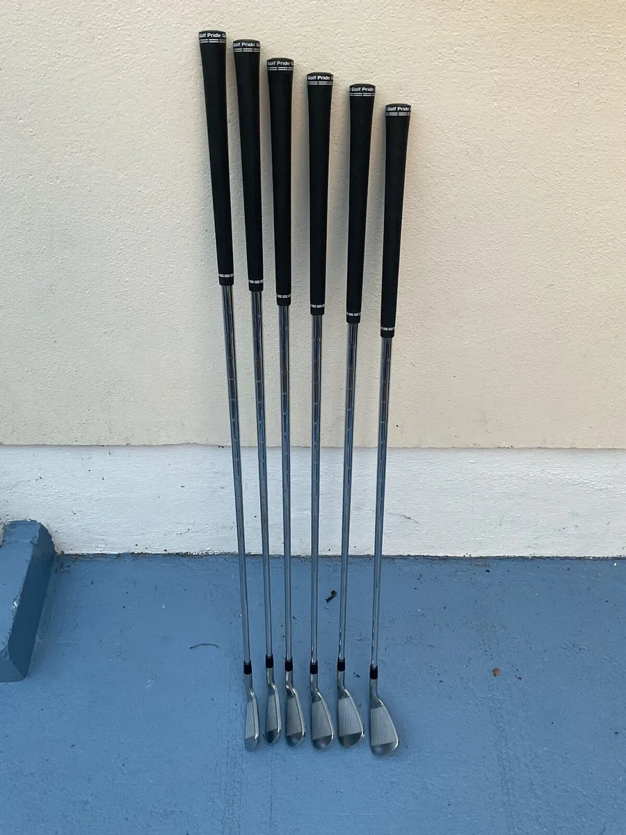 Srixon ZXI5 steel irons Gents LH - Image 4
