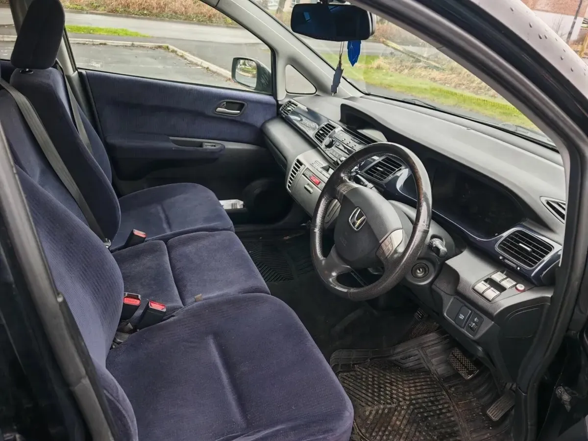 Honda FRV 2008 - Image 3