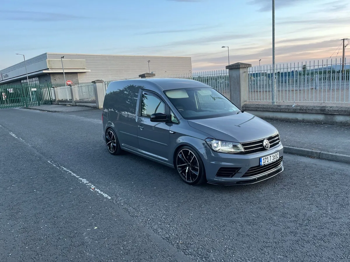 VW Caddy 2.0 150 bhp 6 speed A/C - Image 1