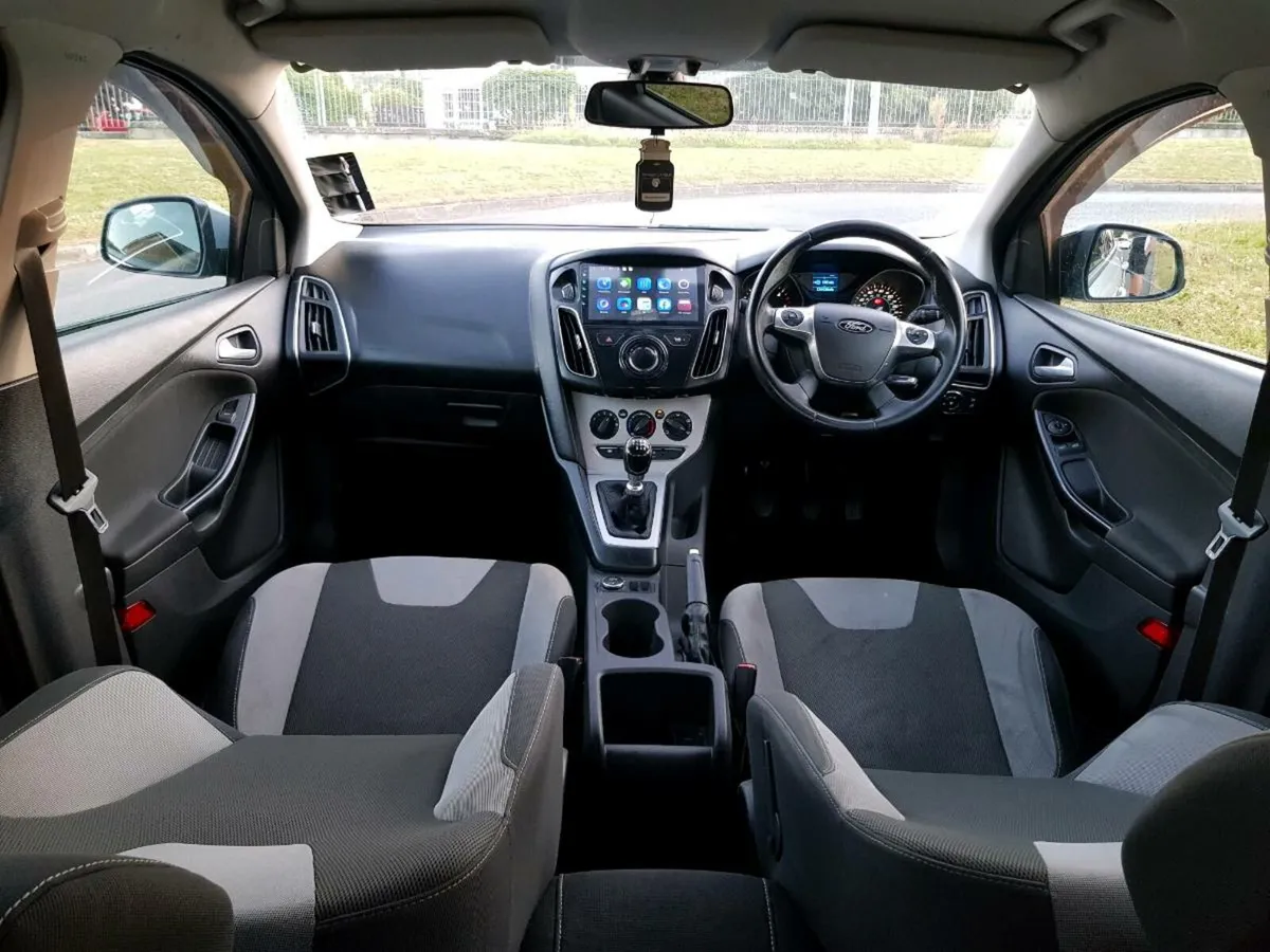 Ford Focus Sport trim, 1.6 TDCI 95PS ZETEC - Image 3