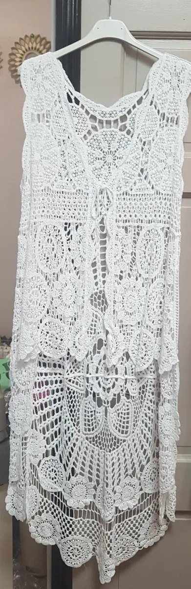 Lace cardigan one sz fits 8/12....22e - Image 1