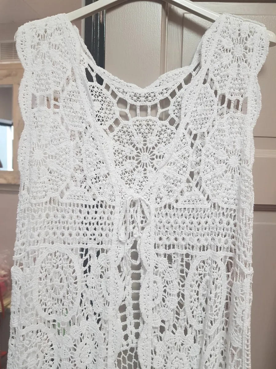 Lace cardigan one sz fits 8/12....22e - Image 3