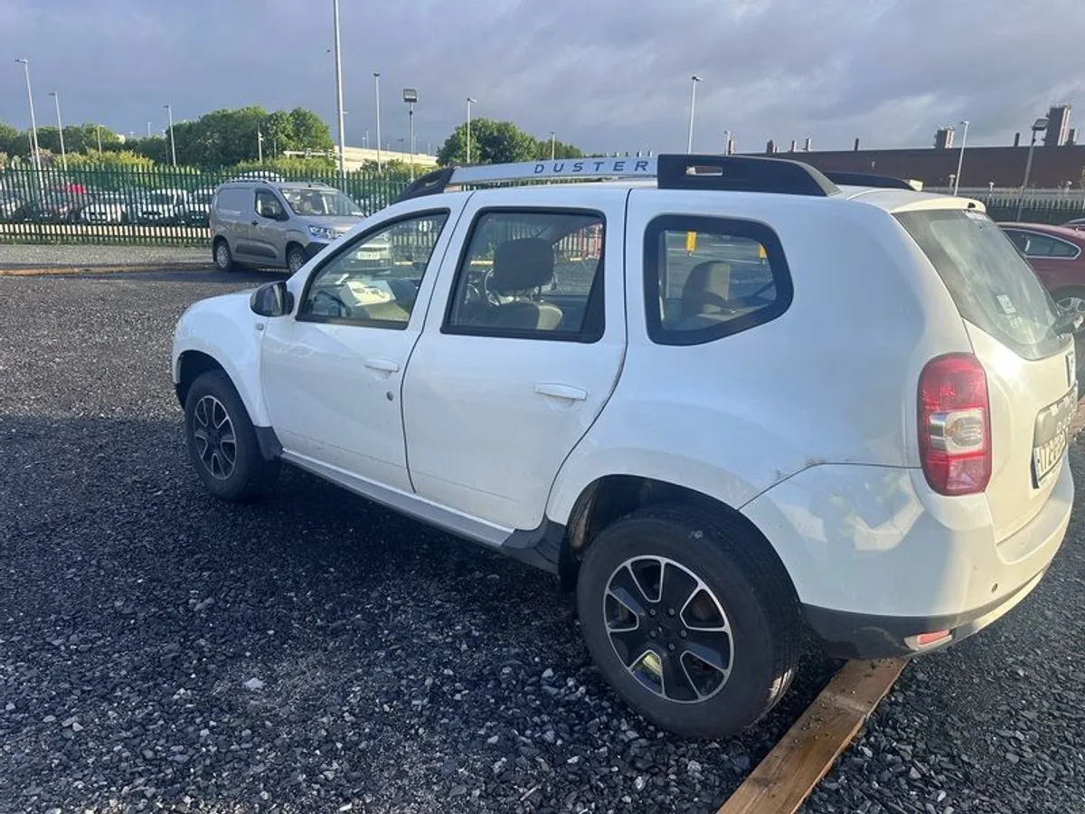 2017(2)Dacia Duster - Image 3