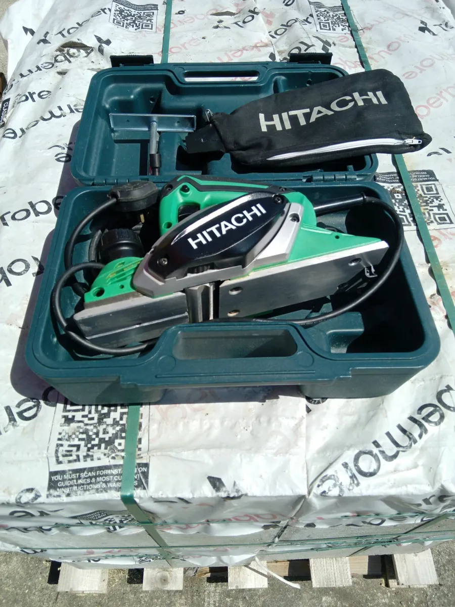 Hitachi Planer