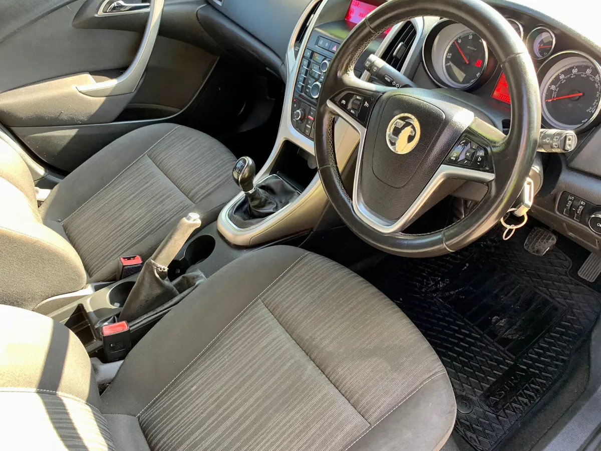 Opel Astra 2012 1.7 CDTI new nct 9/26 - Image 4
