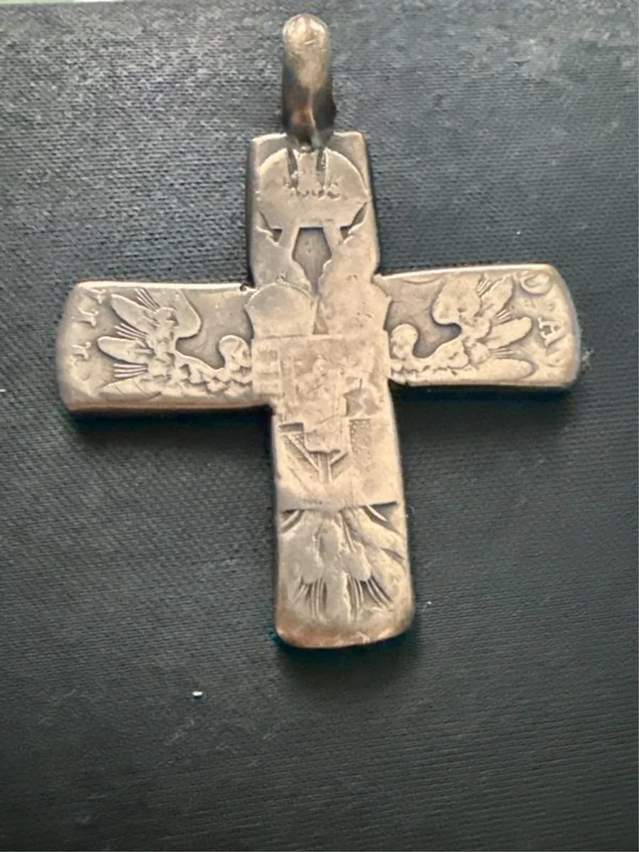 Antique Ethiopian Cross Pendant made from Maria Theresa Thaler. Age: between 100-130 years - Image 1