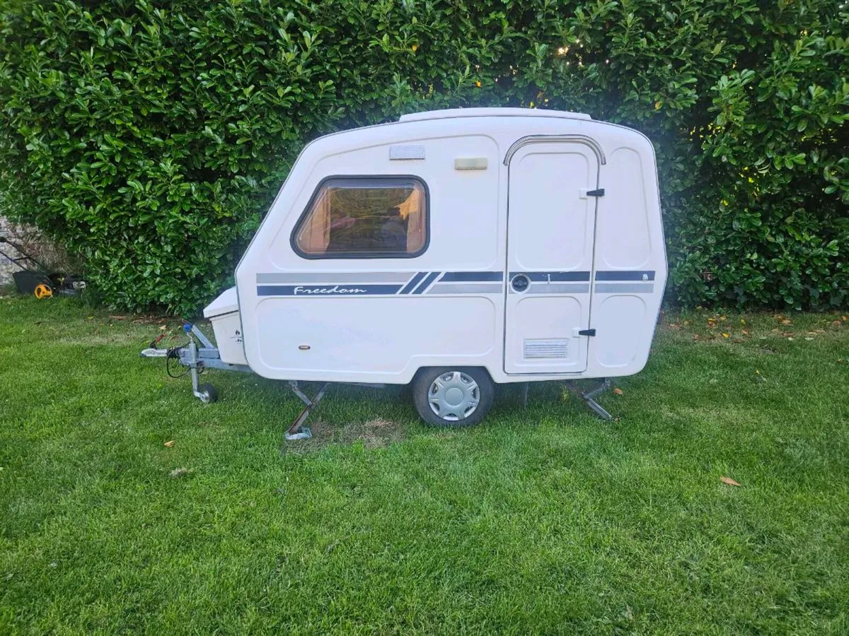 Freedom Super  lightweight (3 berth) - Image 2