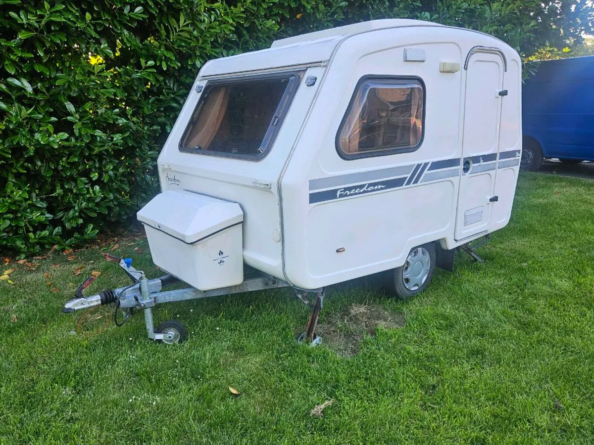 Freedom Super  lightweight (3 berth) - Image 3