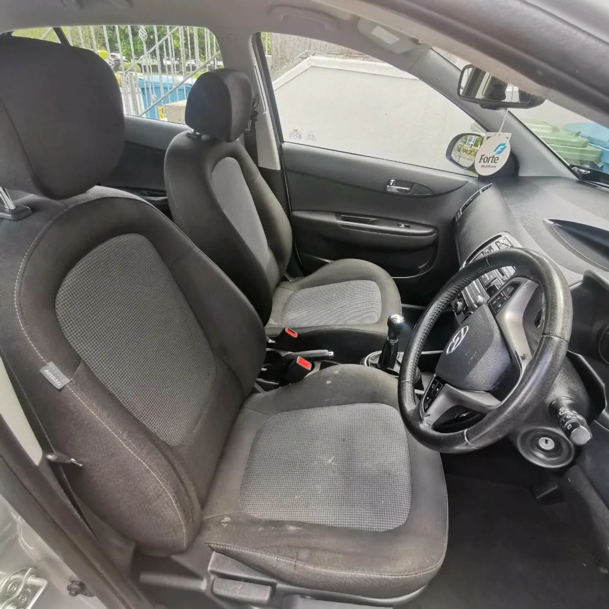 Hyundai i20 - Image 3