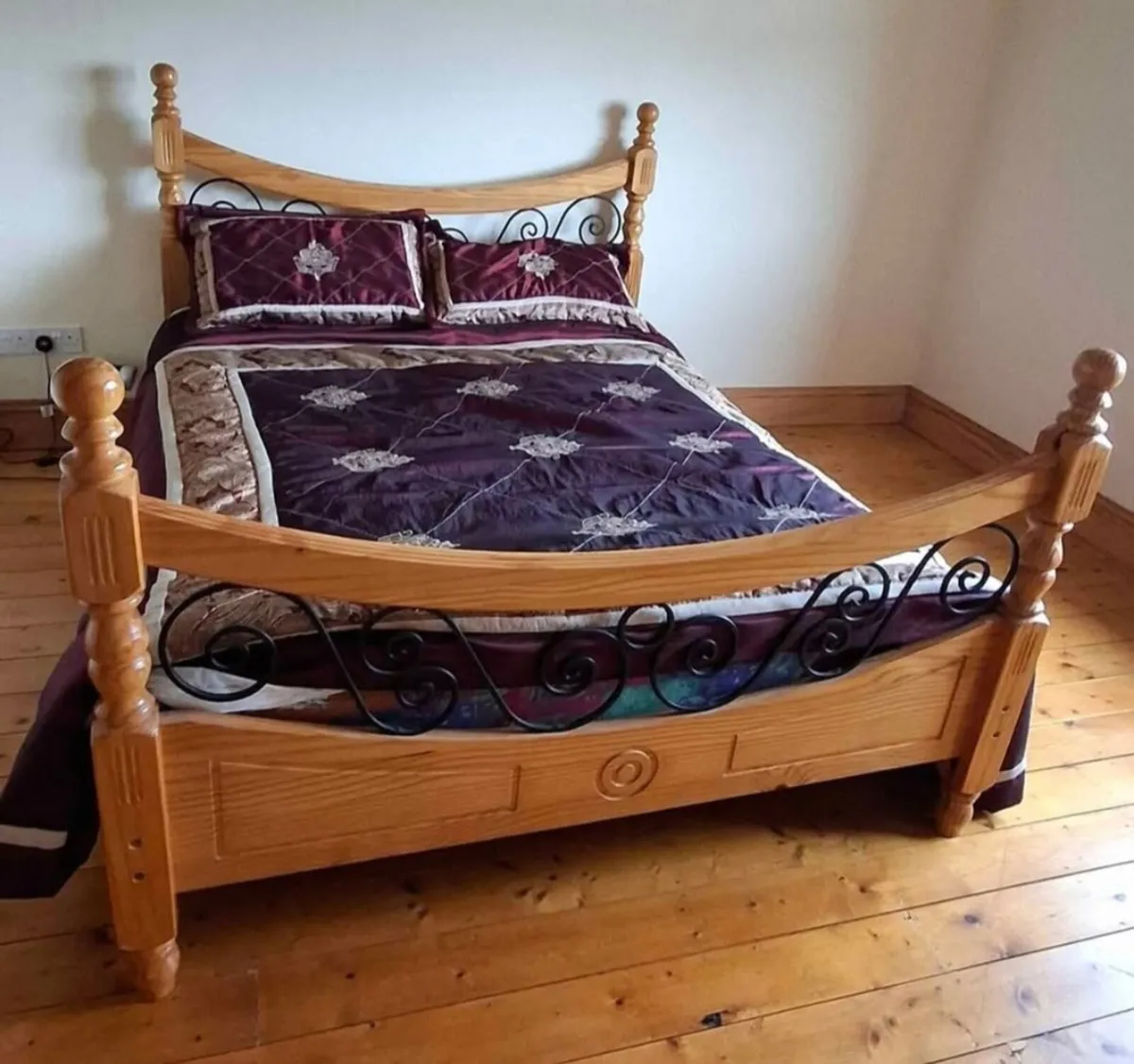 Double Bed. Delivery Available - Image 1