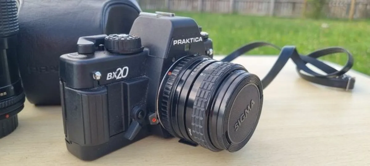 Praktica BX 20 with two lenses - Image 3