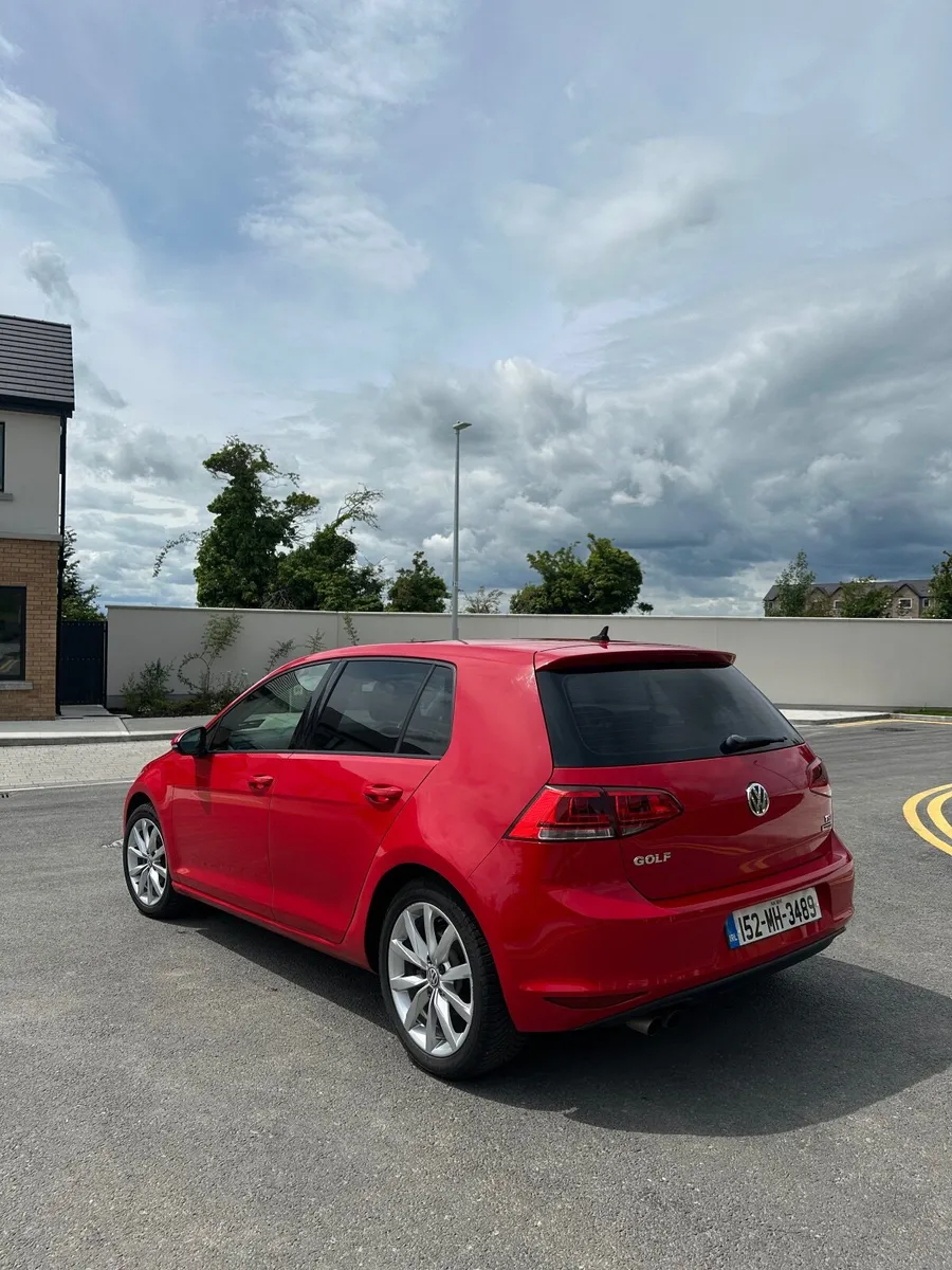 Volkswagen Golf 2015 - Image 2