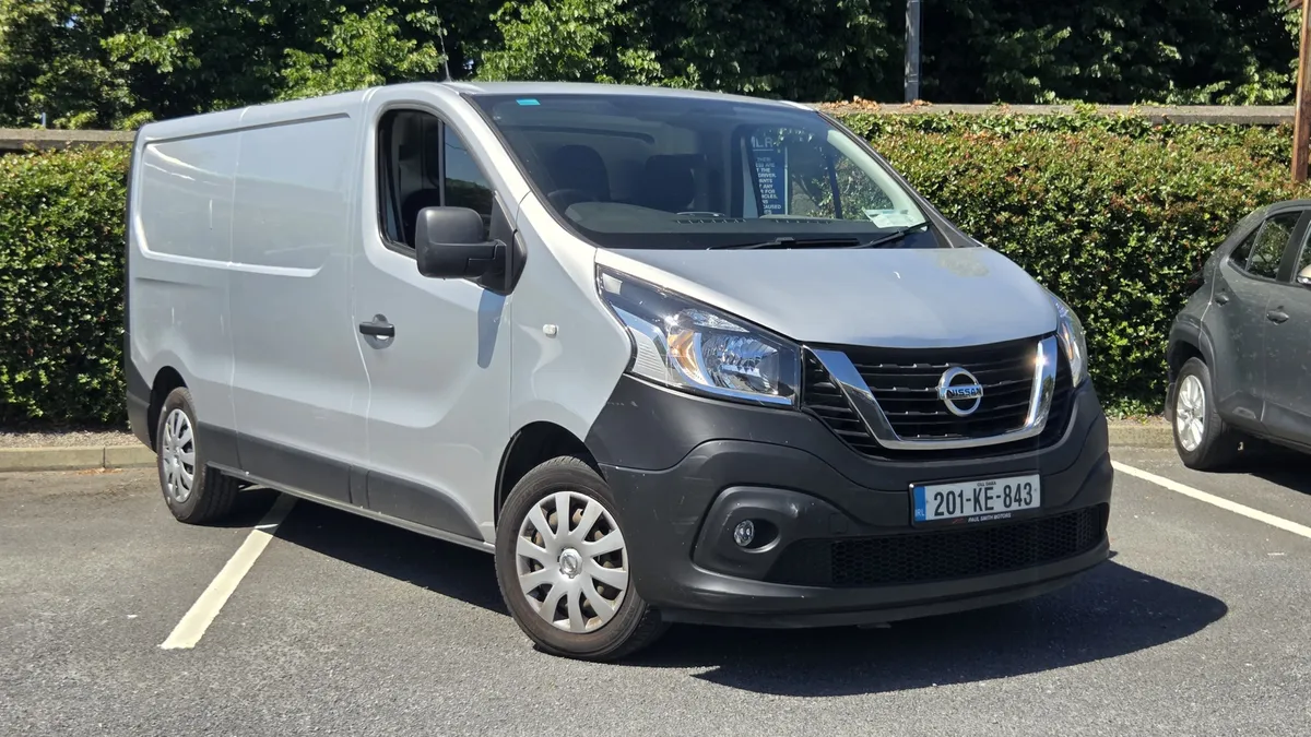 Nissan nv300 - Image 1