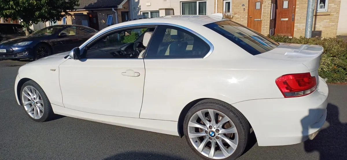 Rare model BMW 120i Coupe - Image 2