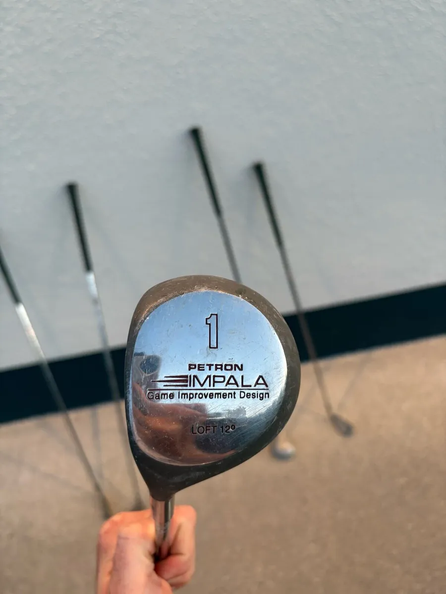 Old/vintage golf clubs - Image 4