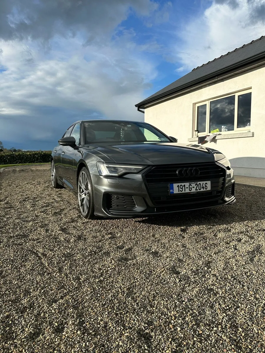 Audi A6 40TDI S-Line Black Edition styling - Image 1