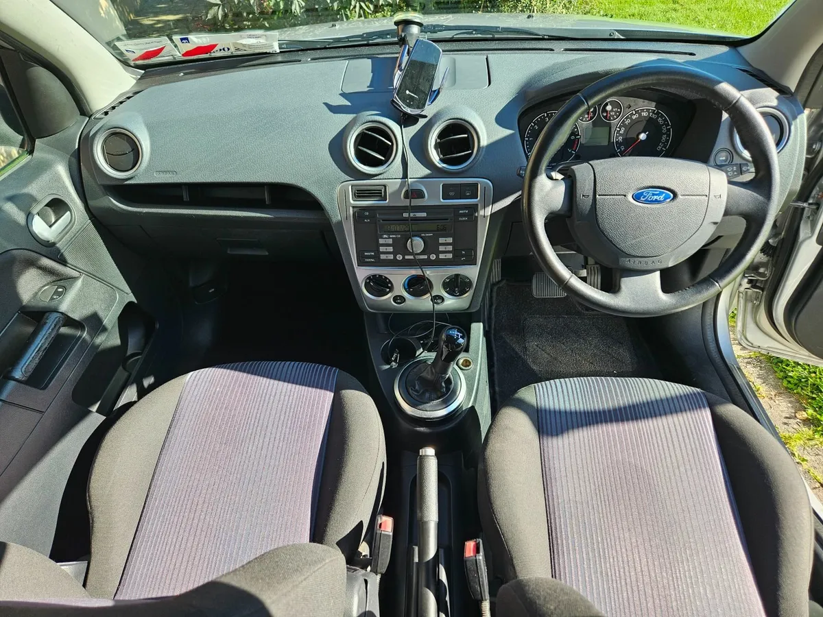 Ford Fusion 2007 - Image 4
