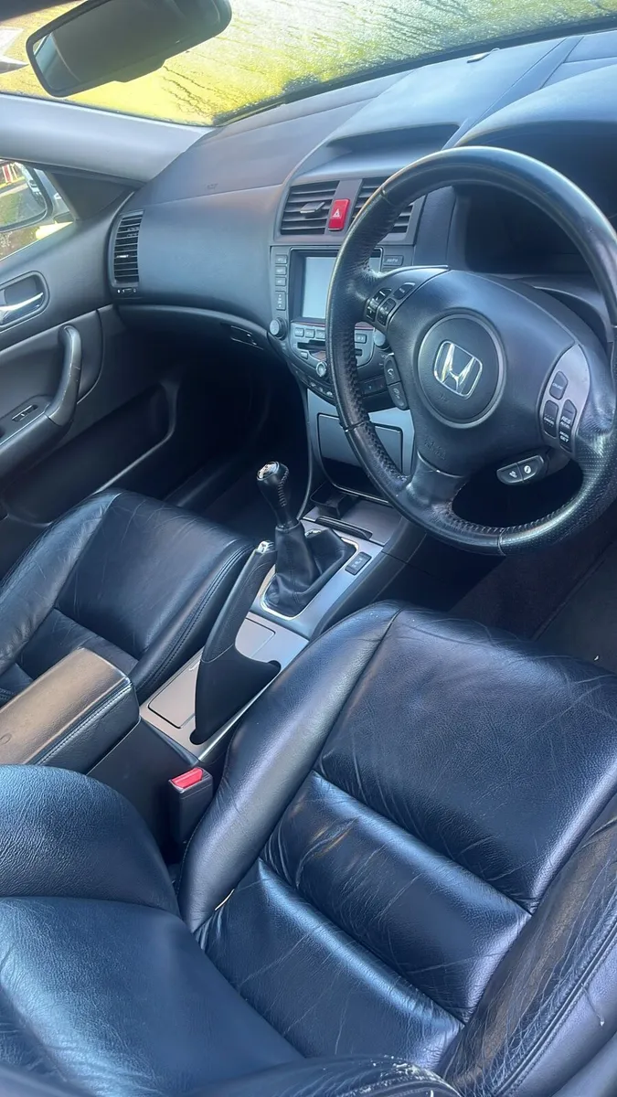 2008 Honda accord 2.2 - Image 2
