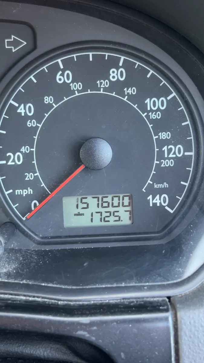Volkswagen Polo 2005 - Image 2