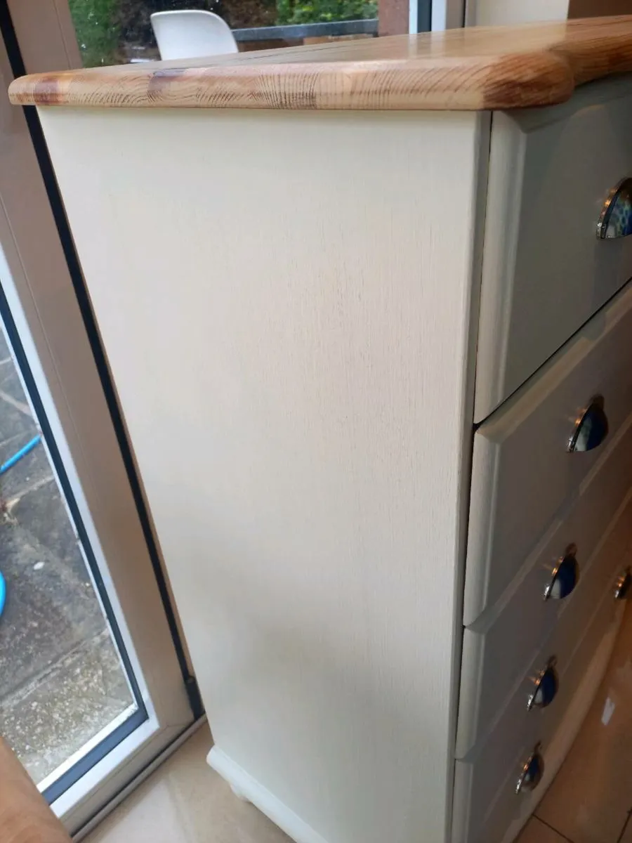 Chest of drawers - Image 2