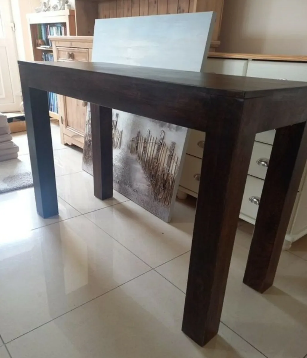 Consol table - Image 1