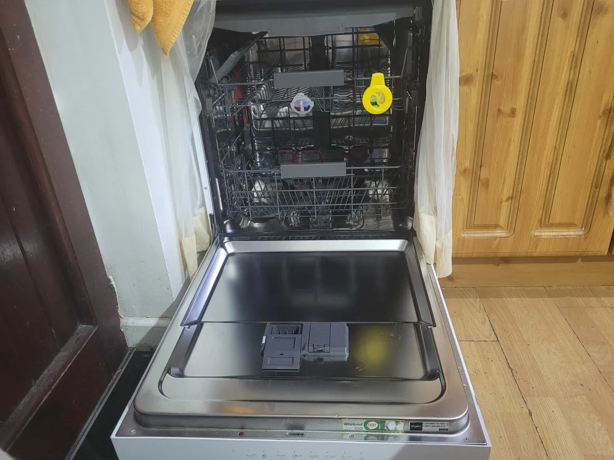 Dishwasher - Image 3
