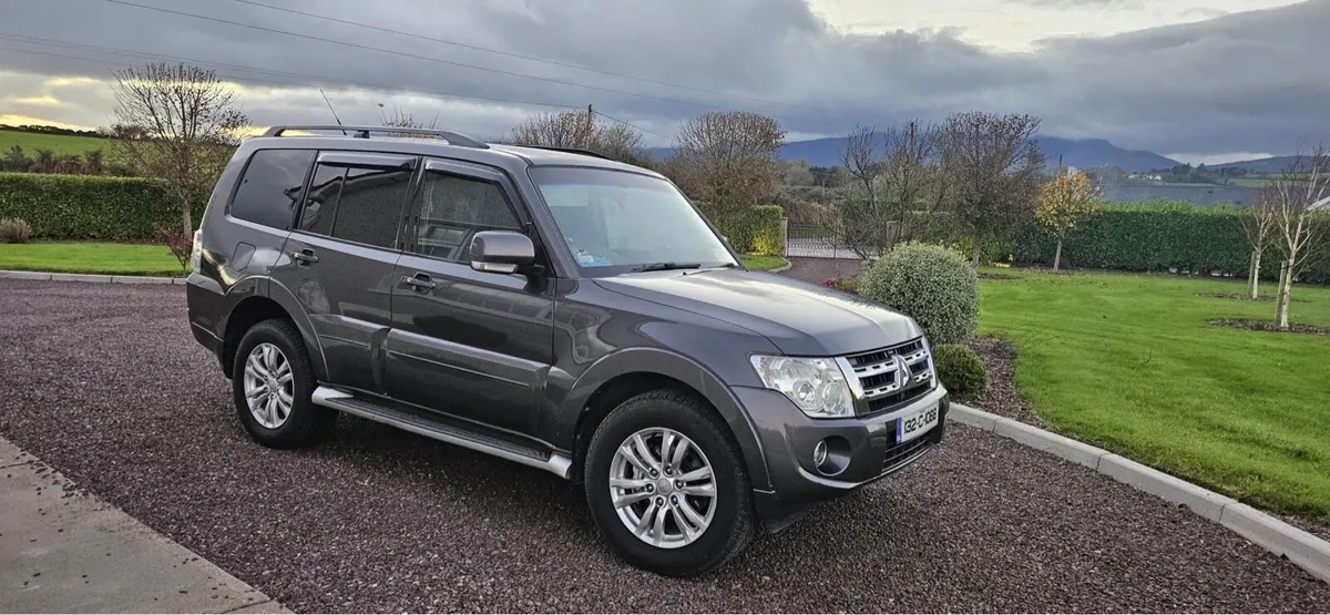 Mitsubishi Pajero - Image 2
