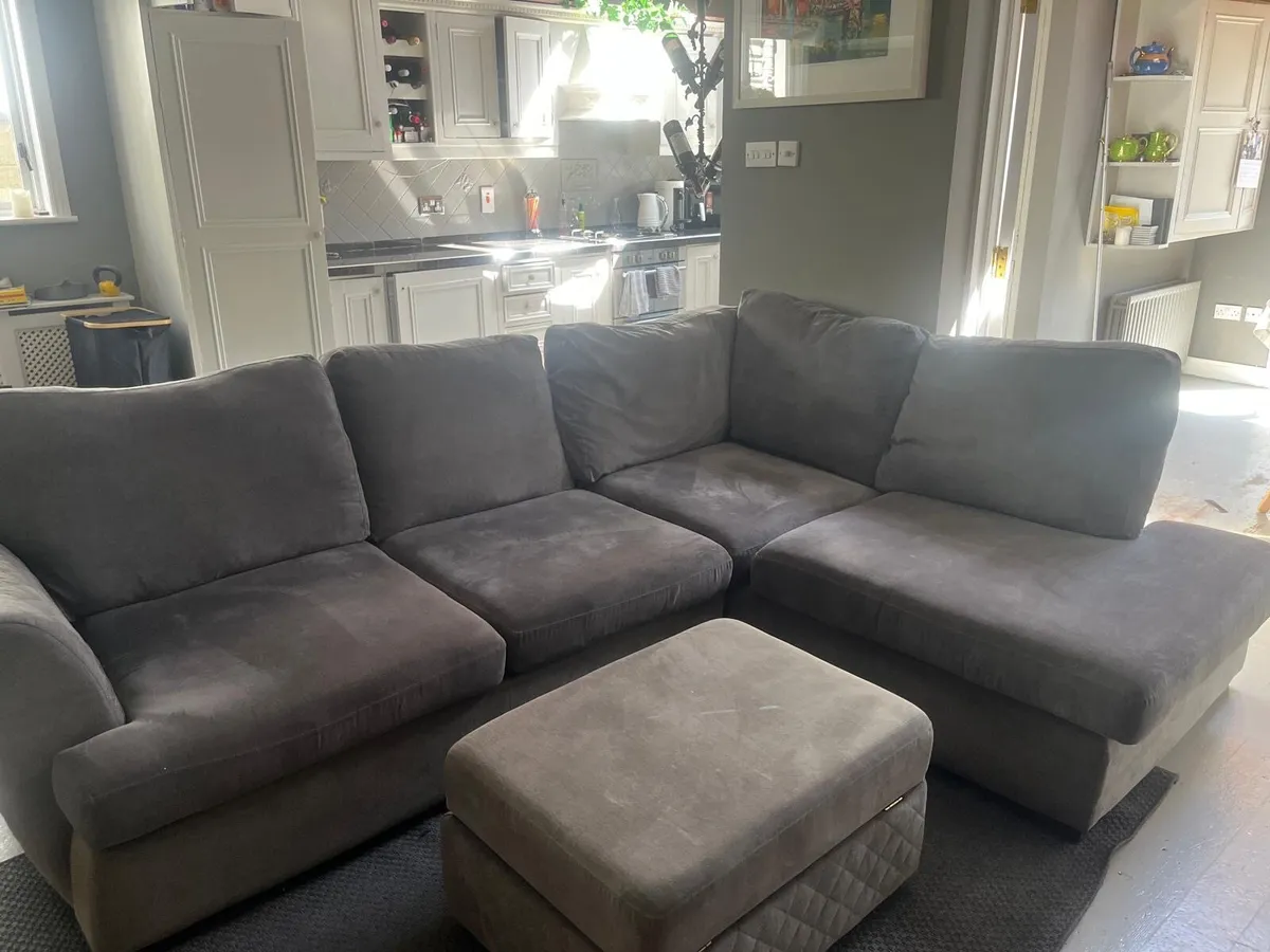 Couch / Sofa