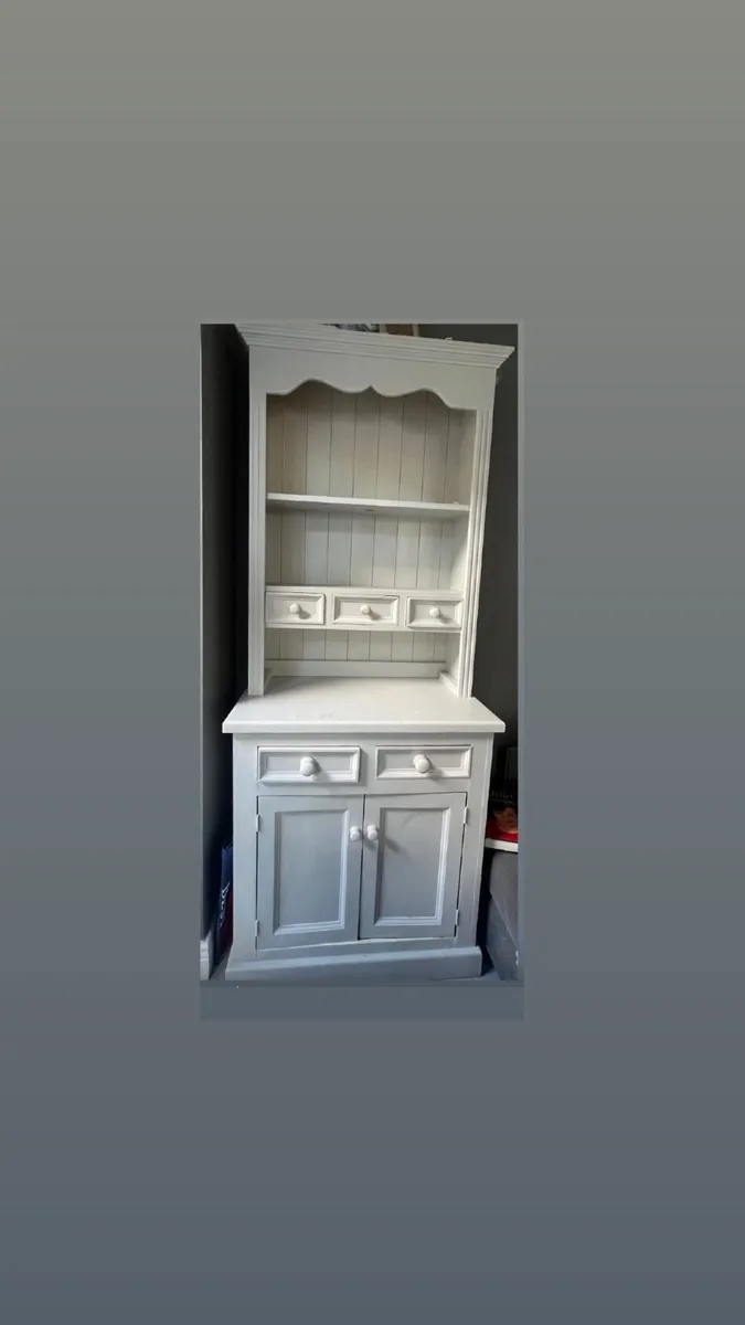 Wooden Cabinet - Image 1
