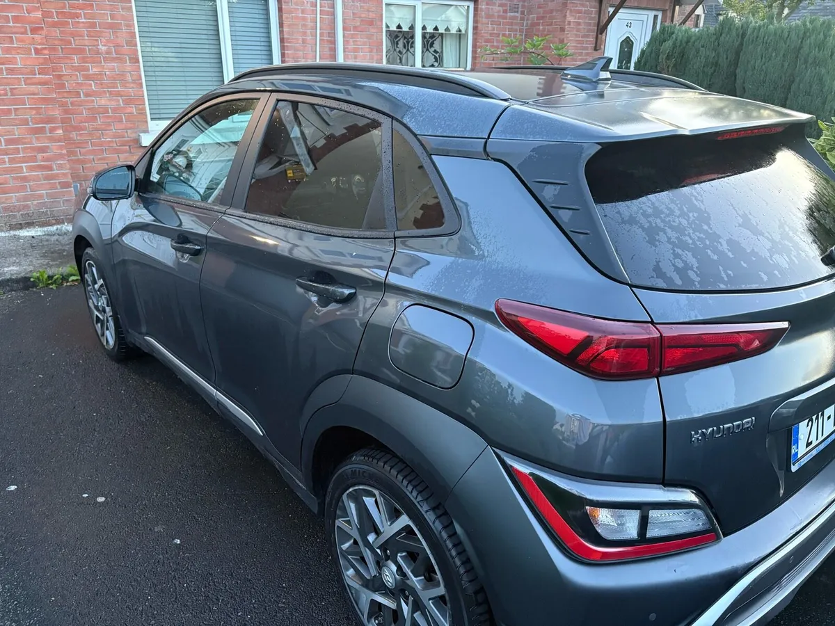 HYUNDAI KONA 1.6 GDI HYBRID - Image 4