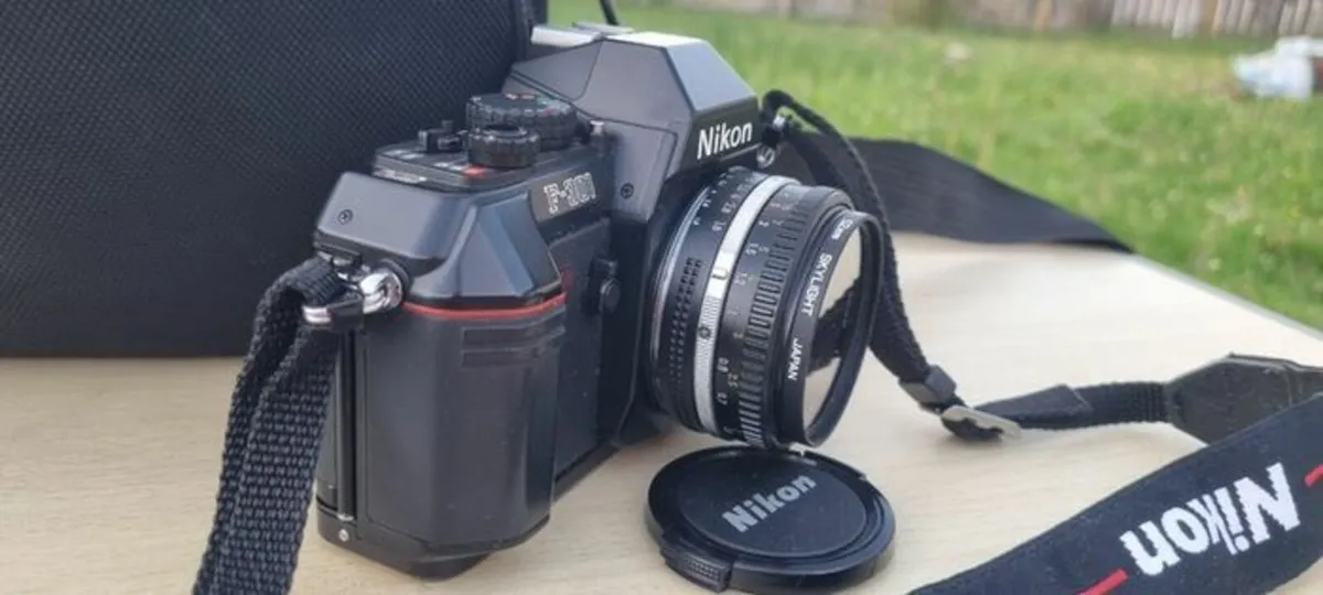 Nikon F301 - Image 3