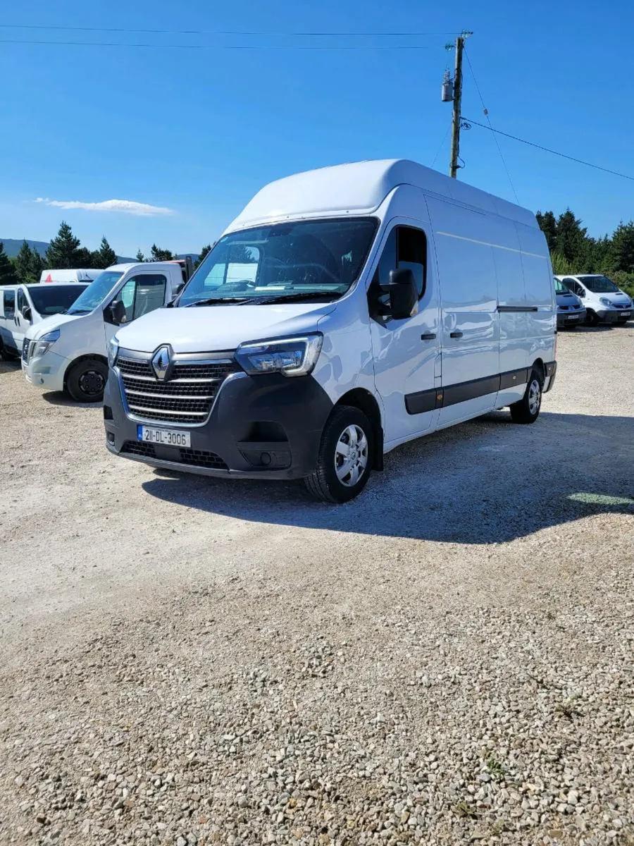 2021 renault master lwb high roof - Image 2