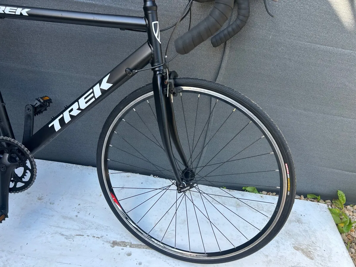 Trek road bike (replica )❗️Open 7 days ❗️ - Image 3