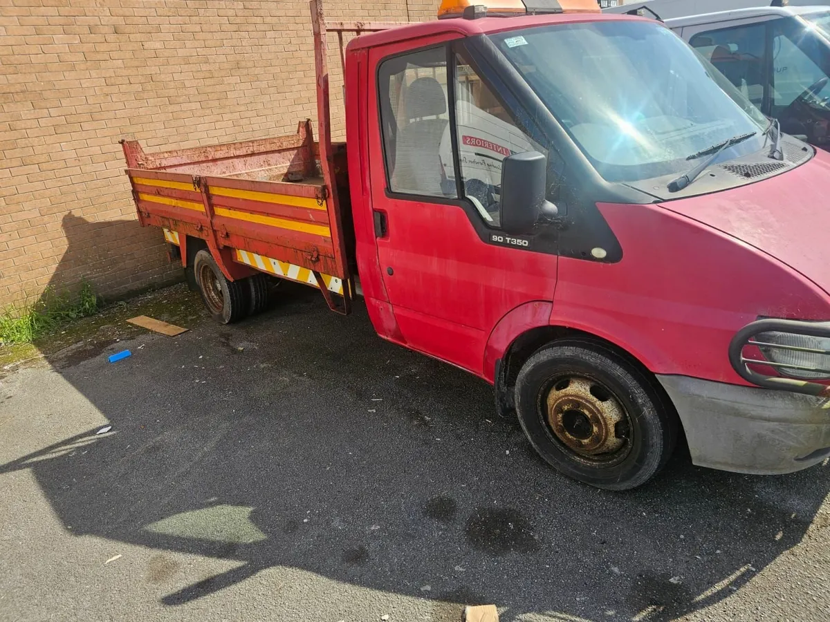 Ford Transit 2004 - Image 1