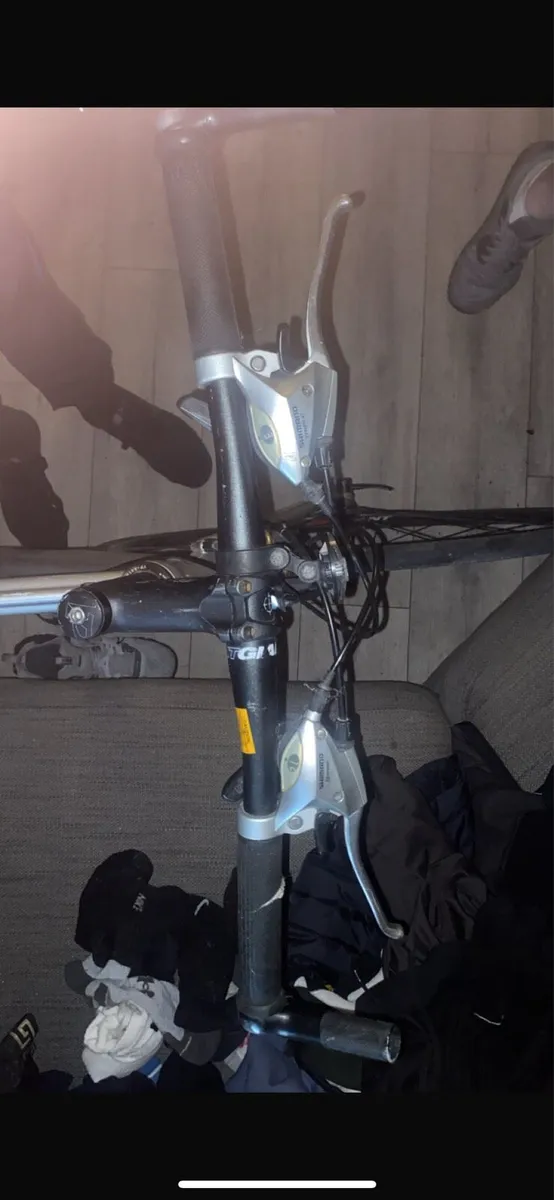 Road bike - Image 3