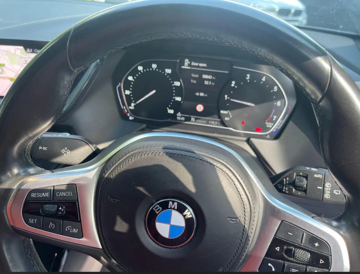 BMW 118I M SPORT PETROL//FULLY LOADED//LOW MILES// - Image 4