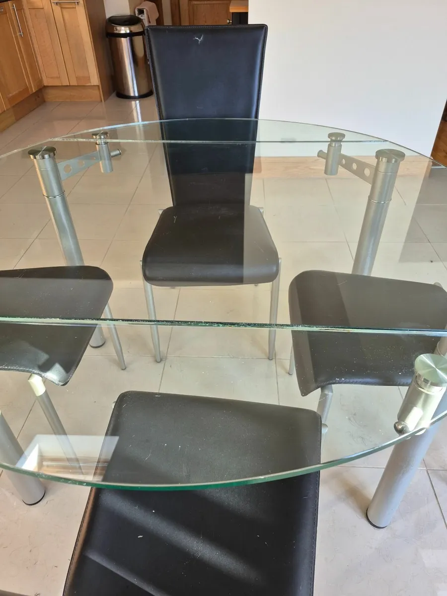 Glass table and 4 chairs - Image 3