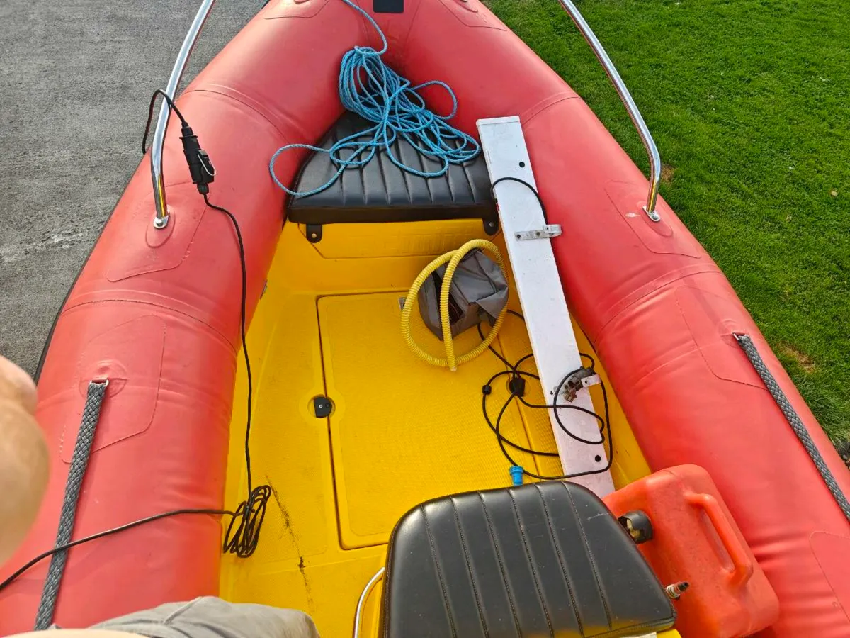 Boat - Image 4