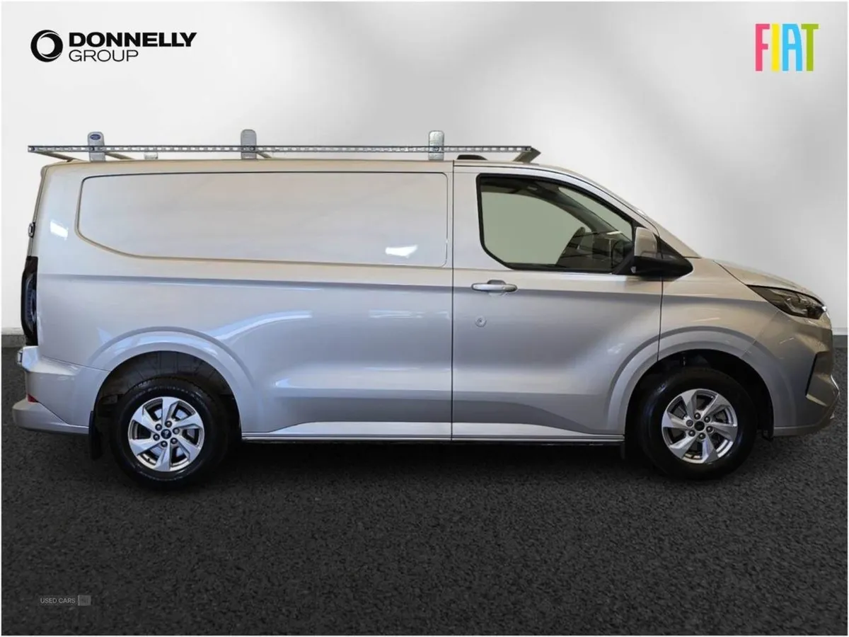 Ford Transit Custom 2.0 Ecoblue 136ps H1 Van Limi - Image 3