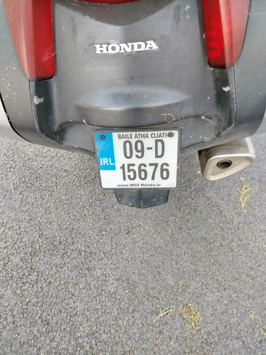 Motorcycle - Image 4