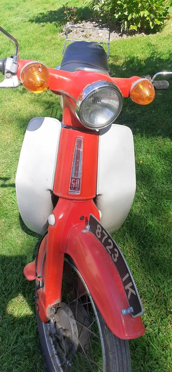 Honda C50 1970 - Image 1