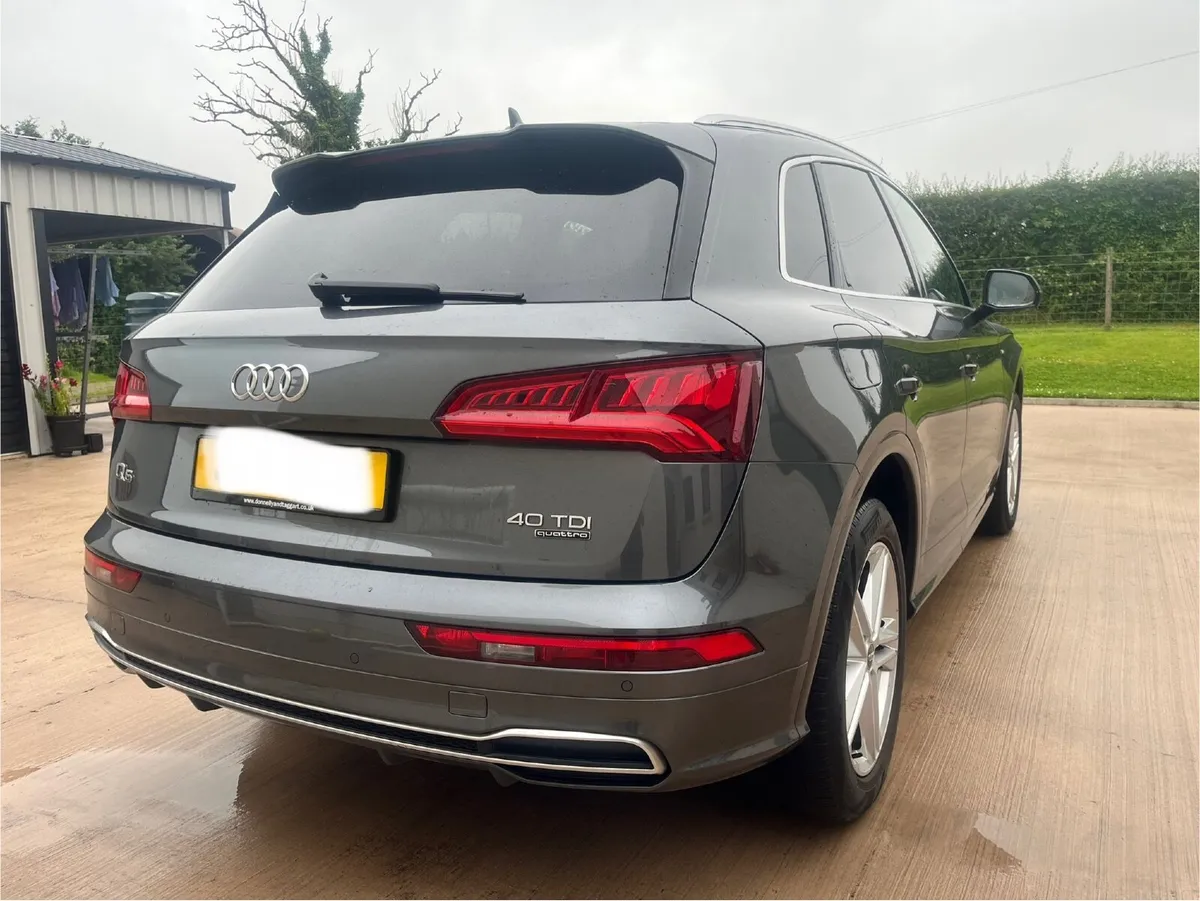 Audi Q5 2020 S Line 40 TDI Quattro - Image 3