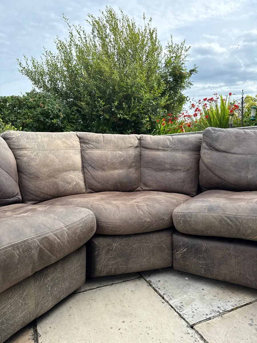 3-piece sofa - Image 3