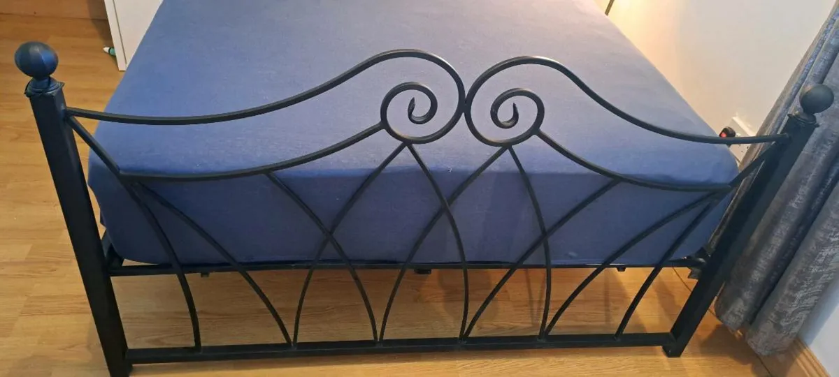 Wrought Iron Double Bed Frame - Image 3