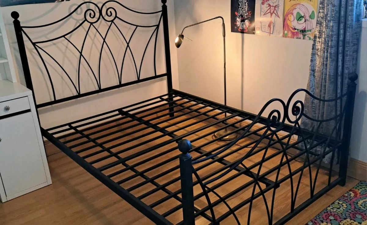 Wrought Iron Double Bed Frame - Image 4