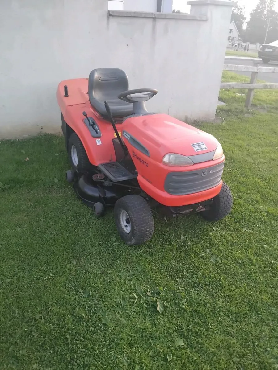 Ride on lawnmower 18hp kawasaki - Image 1