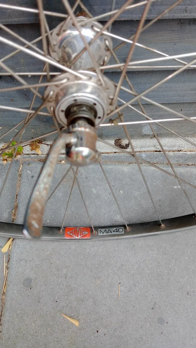 Racing Bike Wheel - Image 4