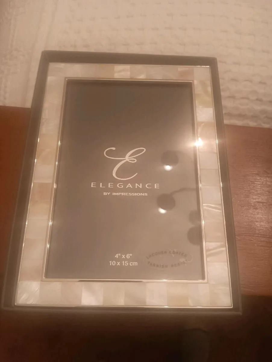 New elegance frame in box, - Image 1