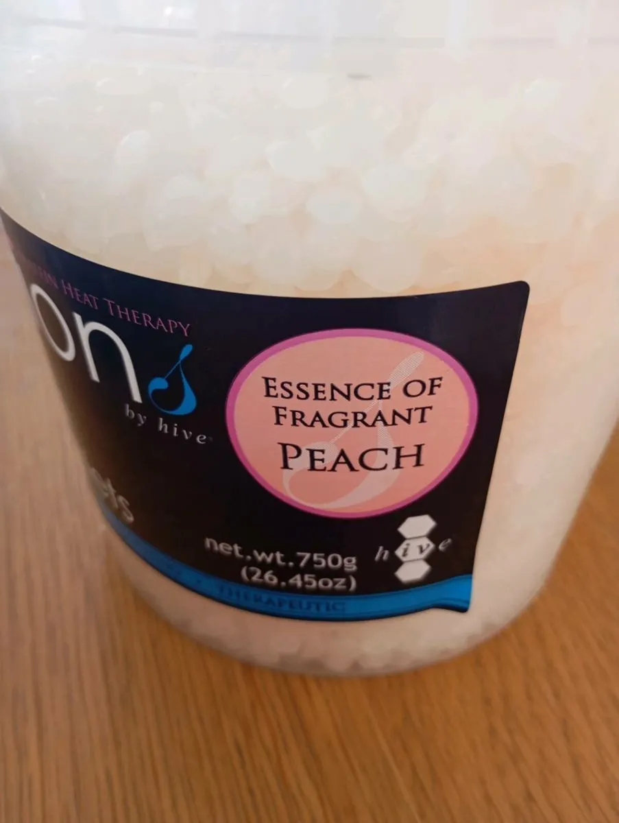 Paraffin wax pellets - Image 2