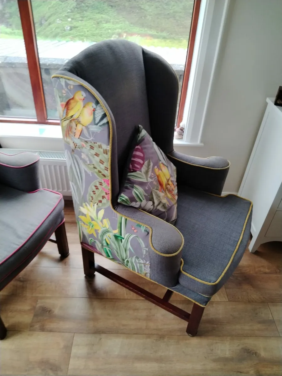 Two living room chairs - Image 1